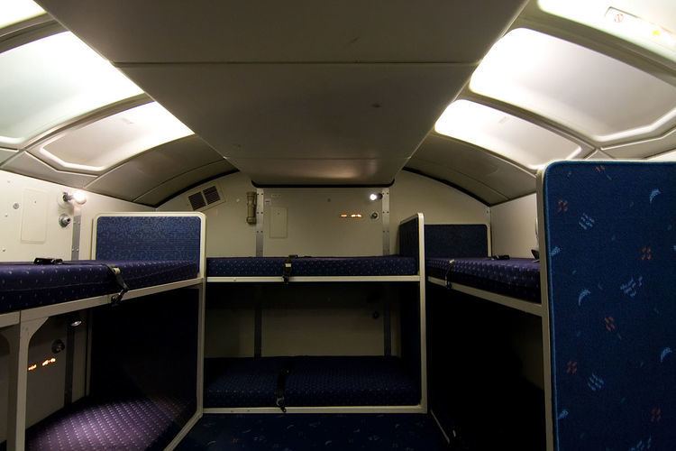 Crew rest compartment