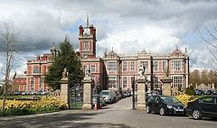 Crewe Green httpsuploadwikimediaorgwikipediacommonsthu