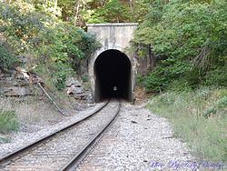 Cricket and Crest Tunnels httpsuploadwikimediaorgwikipediacommonsthu