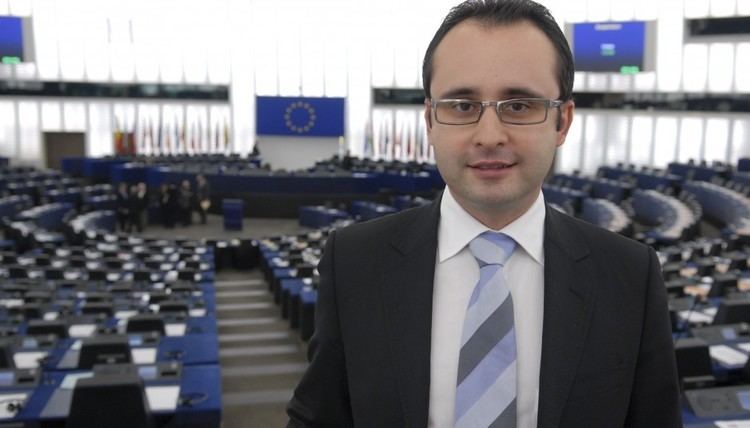 Cristian Bușoi MEP Cristian Busoi designated PNL candidate for Bucharest Mayoralty