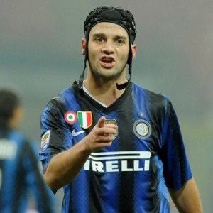 Cristian Chivu Cristian Chivu Best Football Player 2011 Trend Hairstyle 2014