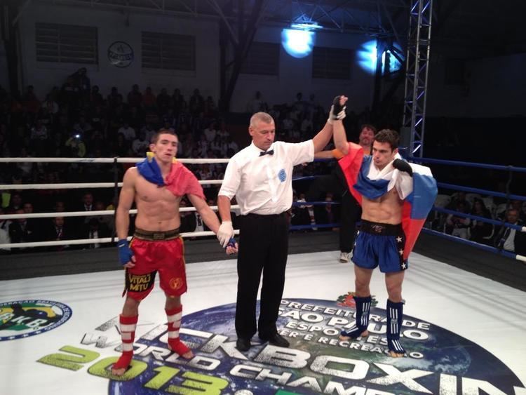 Cristian Spetcu Cristian Spetcu este vicecampion mondial de kickboxing