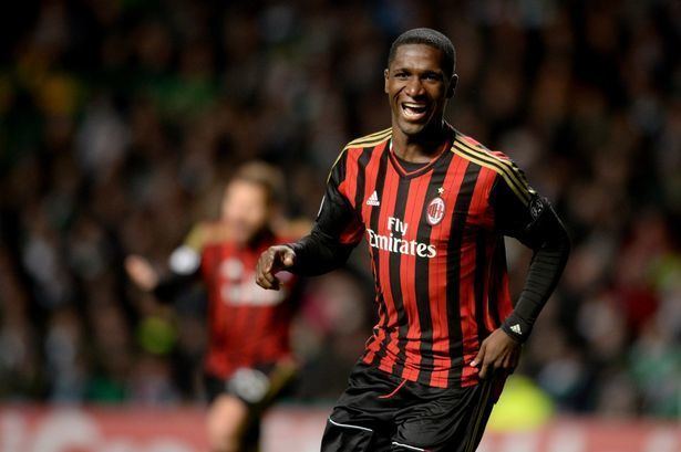 Cristián Zapata Manchester United transfer news Cristian Zapata only thinking about