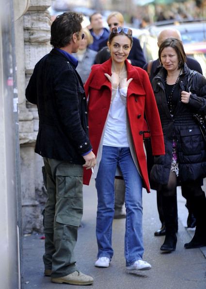 Cristina Serafini Cristina Serafini Photos Photos Sean Penn loves Italian ladies