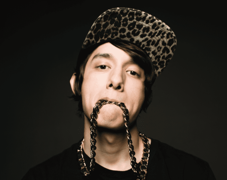 Crizzly edmchicagocomwpcontentuploads201509Crizzlypng