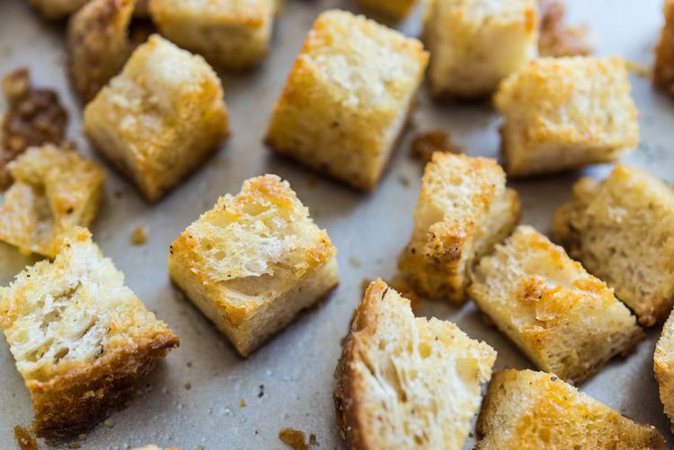 Crouton How to Make Croutons The Pioneer Woman