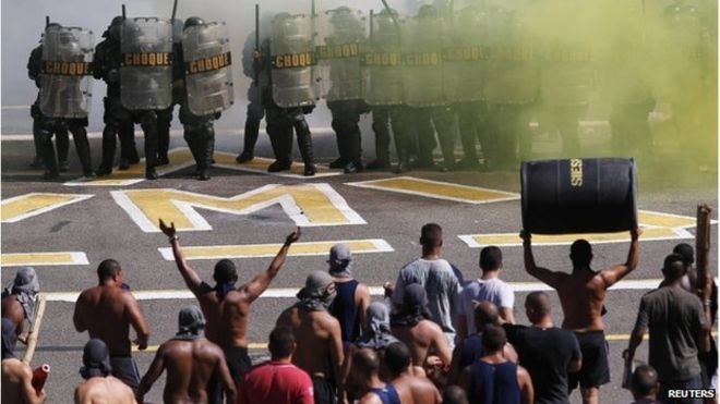Crowd control Brazil riot police simulate angry crowd control in Rio BBC News