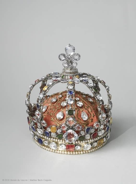 Crown of Louis XV of France wwwlouvrefrsitesdefaultfilesimagecache940x7
