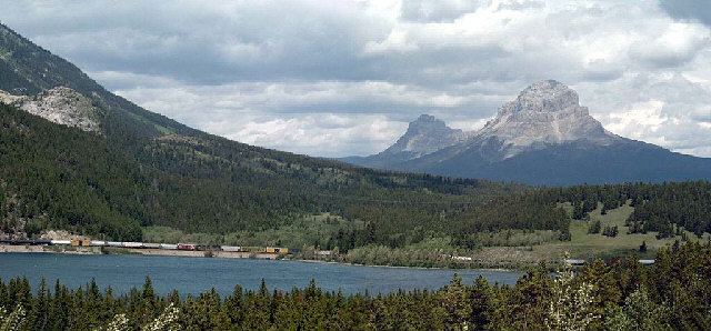 Crowsnest Range