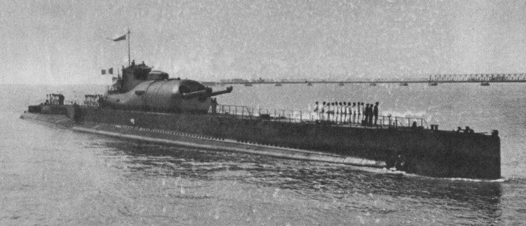 Cruiser submarine