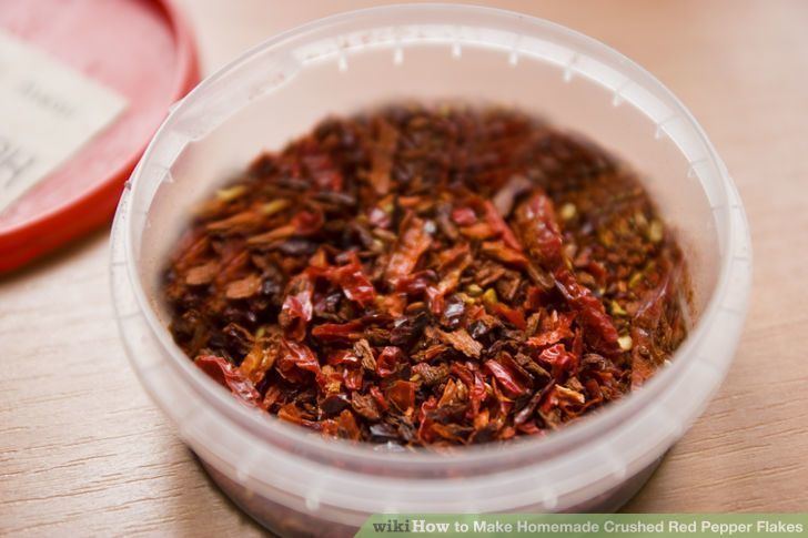 Crushed red pepper How to Make Homemade Crushed Red Pepper Flakes 15 Steps