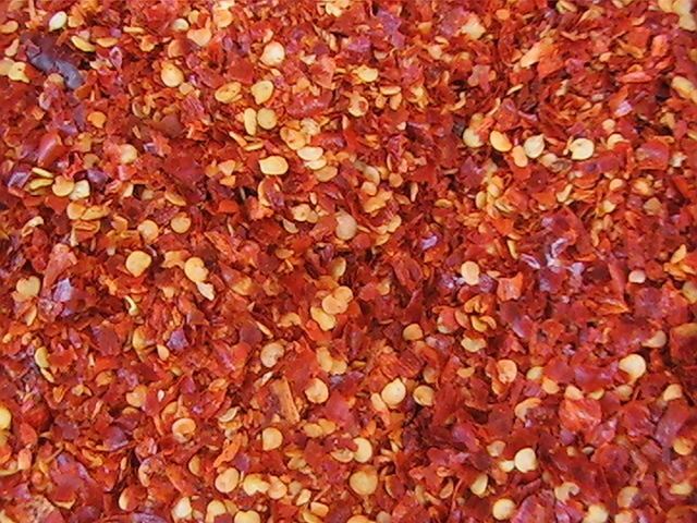 Crushed red pepper httpsuploadwikimediaorgwikipediacommons44