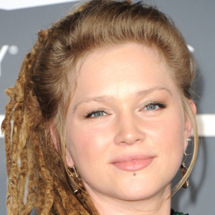 Crystal Bowersox Crystal Bowersox Songwriter Singer Television Personality