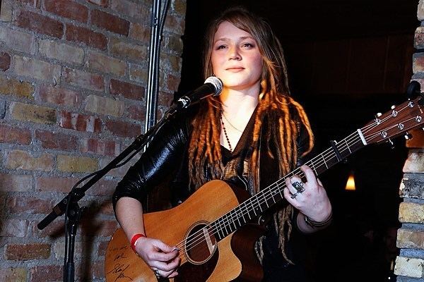 Crystal Bowersox What Is American Idol Alum Crystal Bowersox Up to Now