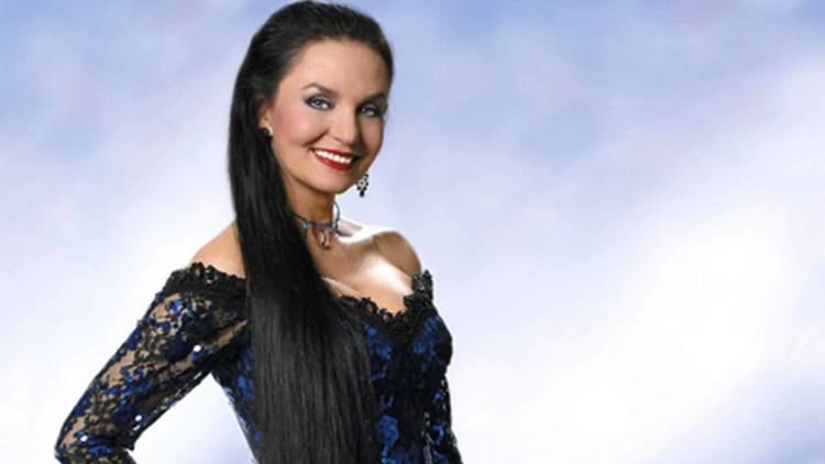 Crystal Gayle Crystal Gayle Talks Fame and Family Sports and