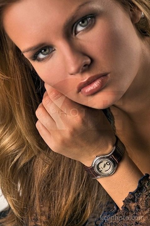 Crystal Hayes KCEPHOTO Crystal Hayes for Deachi Watches