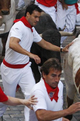 César Cruchaga Cruchaga pasa de correr detrs de Messi a hacerlo delante de los