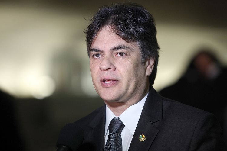 Cassio Cunha Lima Senador Cssio Cunha Lima critica aumento de impostos na