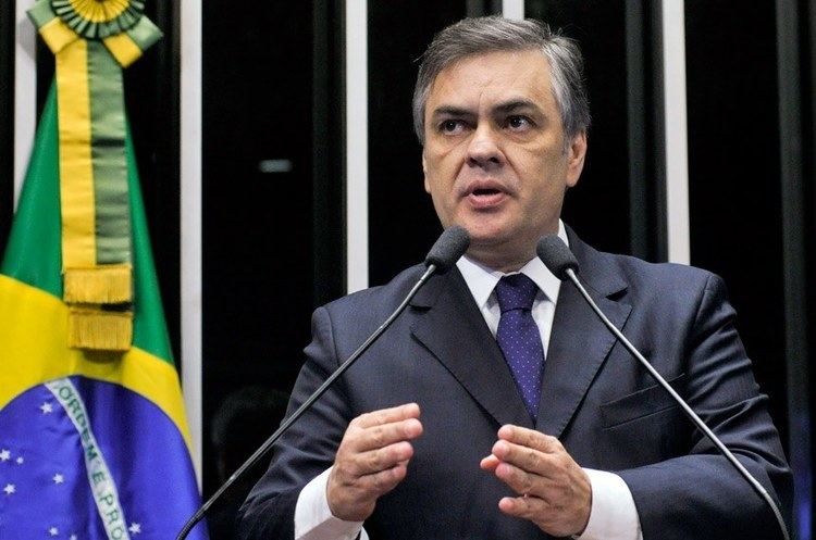 Cássio Cunha Lima Cssio Cunha Lima pede renncia de Dilma Rousseff Senado Federal