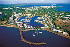 Cullen Bay, Northern Territory httpsuploadwikimediaorgwikipediacommonsthu