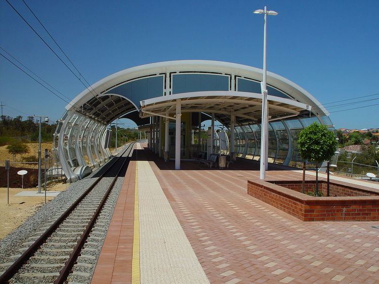 Currambine railway station