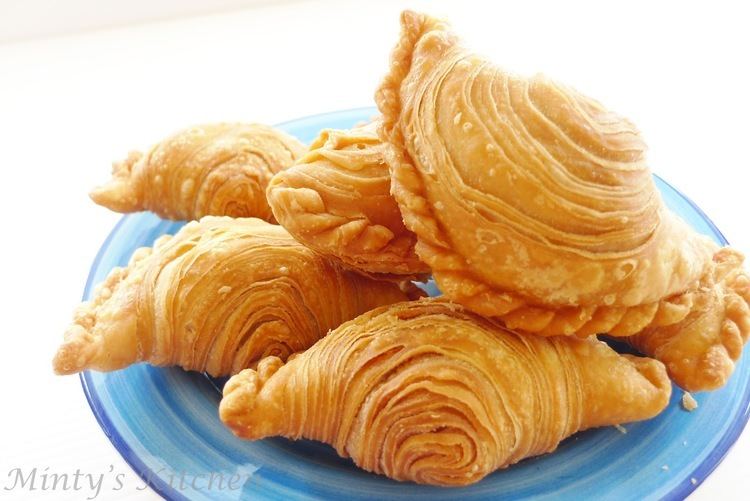Curry puff Minty39s Kitchen Spiral Curry Puffs