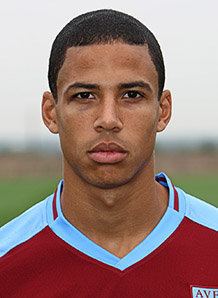 Curtis Davies wwwfootballzzcomimgjogadores6918169medcurt