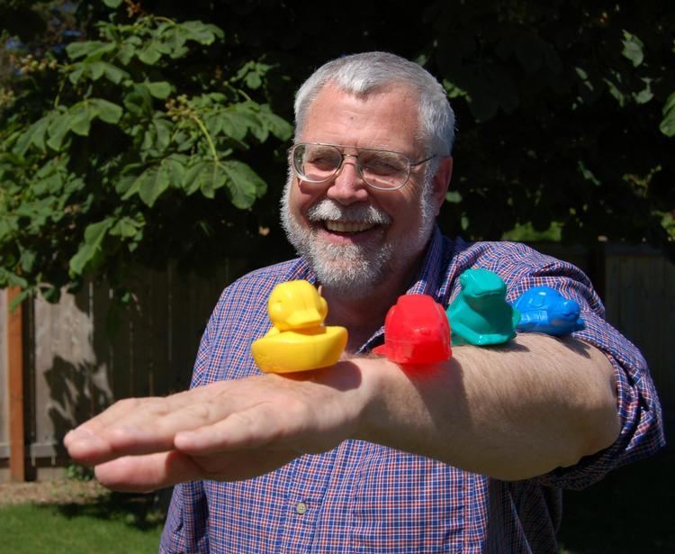 Curtis Ebbesmeyer Bath Toys Nikes Wash Ashore Oceanographer Worries