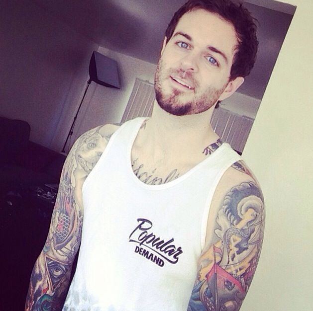Curtis Lepore Vine famous Curtis LeporeMy tatted semi bad boy