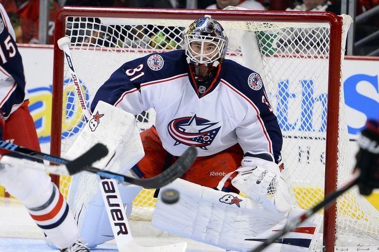 Curtis McElhinney brandonbolligcurtismcelhinneynhlcolumbusbluejacketschicagoblackhawks850x560jpg