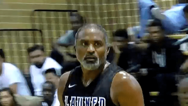 Cuttino Mobley Former NBA Player Cuttino Mobley Kills It at the Drew League GQ