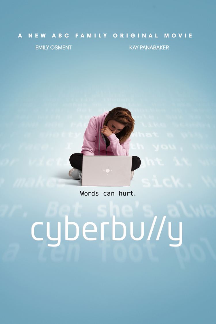 Cyberbully (2011 film) wwwgstaticcomtvthumbmovieposters8700746p870