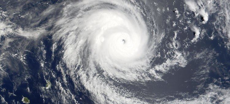 Cyclone Dina CYCLONE TROPICAL INTENSE DINA JAN 2002 YouTube