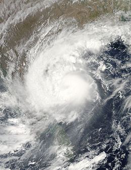 Cyclone Laila httpsuploadwikimediaorgwikipediacommonsthu