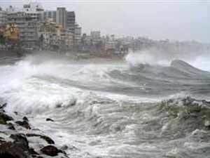 Cyclone Nilam Cyclone Nilam Hits Tamil Nadu Andhra Pradesh South India