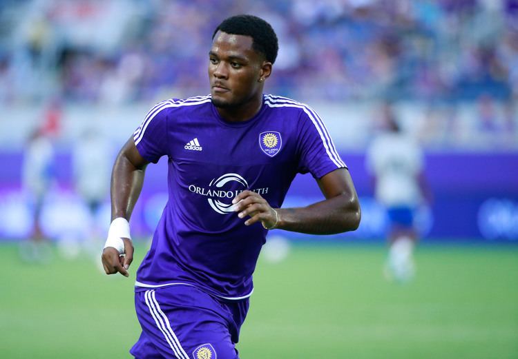 Cyle Larin SBI MLS MidSeason Rookie of the Year Cyle Larin Soccer