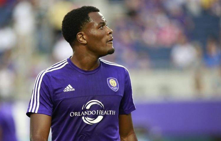 Cyle Larin Orlando City to appeal Cyle Larin39s red card OTown39s 11