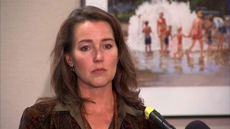 Cylvia Hayes Oregon39s first lady admits illegal marriage to Ethiopian