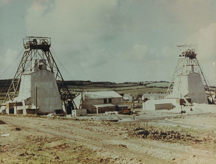 Cynheidre Colliery Photo and Document Archive