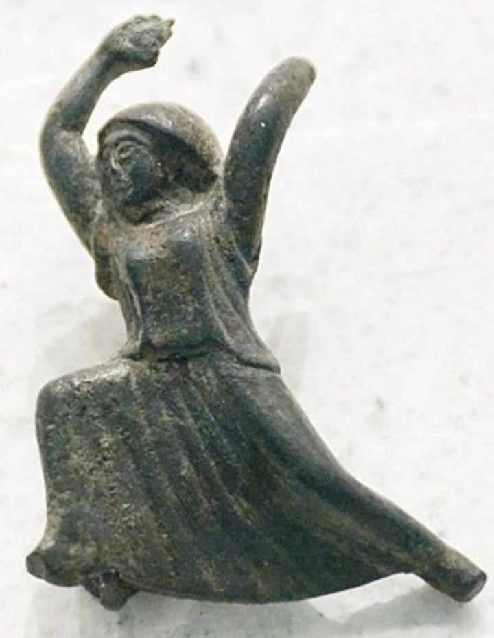 Cynisca Kyniska of Sparta ancient female Olympic winner Greek American Girl