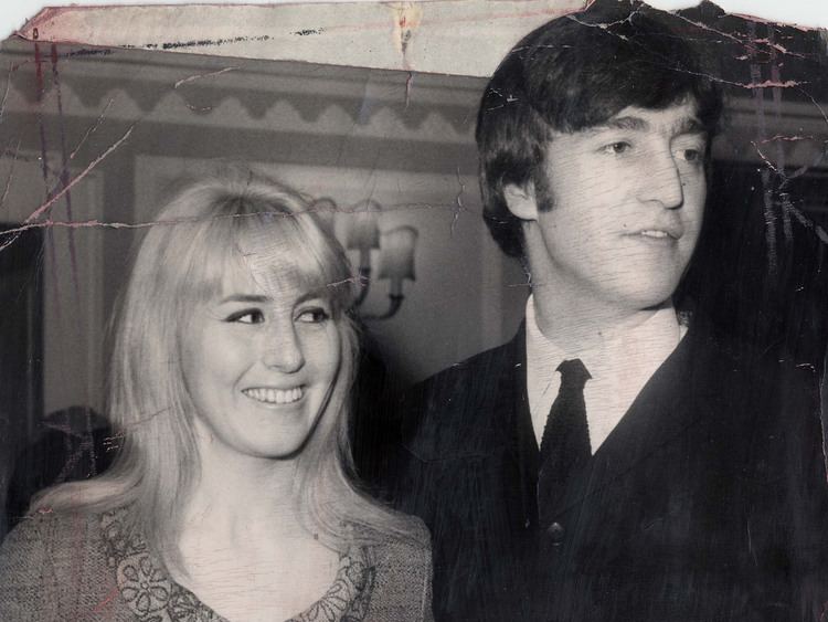 Cynthia Lennon Cynthia Lennon dead John Lennon39s exwife dies aged 75