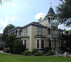 D. H. Regan House httpsuploadwikimediaorgwikipediacommonsthu