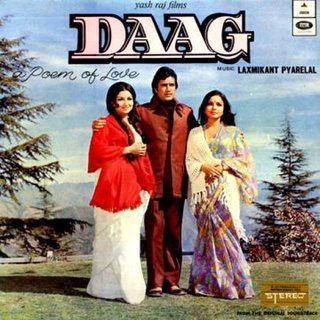 Daag (1973 film) httpsuploadwikimediaorgwikipediaen335Daa