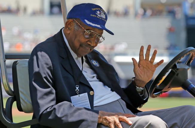 Dabney Montgomery Former Tuskegee Airman Dabney Montgomery Dies at 93 NBC New York