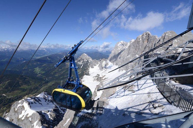 Dachstein glacier Travelettes Dachstein Glacier bridge Austria