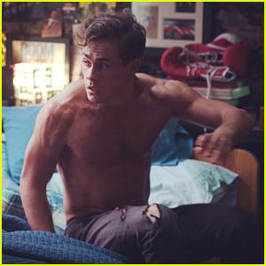 Dacre Montgomery Who is Dacre Montgomery Learn 5 Facts About The Power Rangers Actor