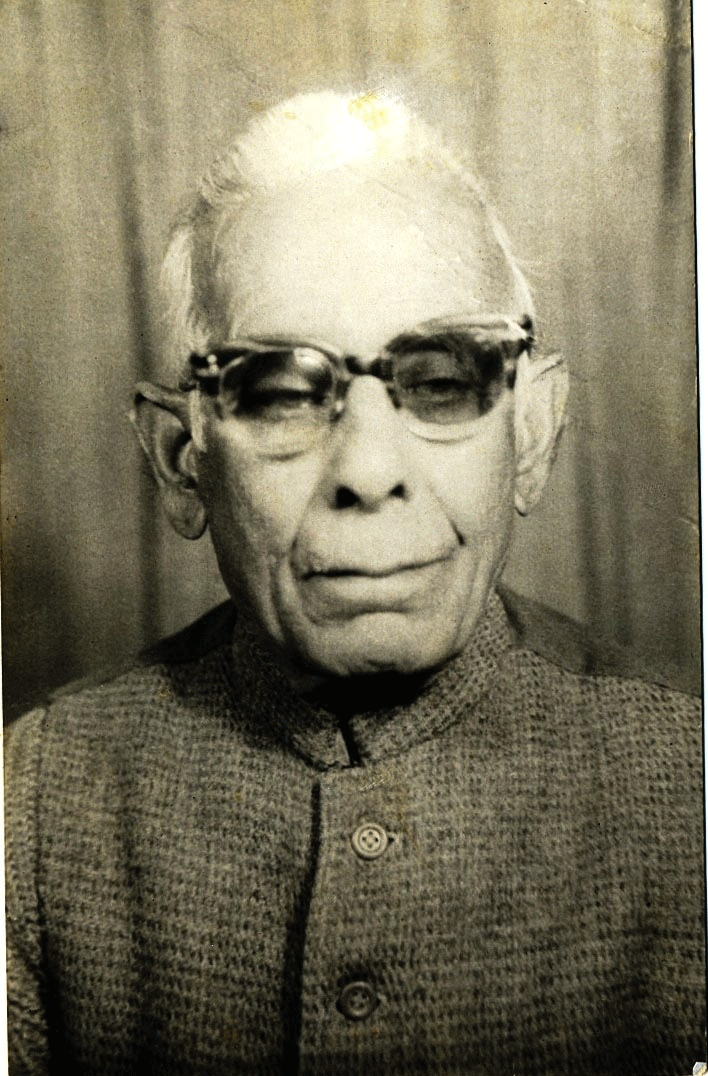 Dada Amir Haider Khan Autobiography of the Great Dada Amir Haider Khan 19041986