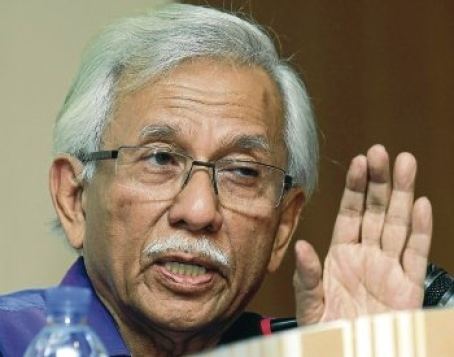 Daim Zainuddin BUKAN SEKADAR POLITIK Tun Daim Zainuddin Daim and His Banks