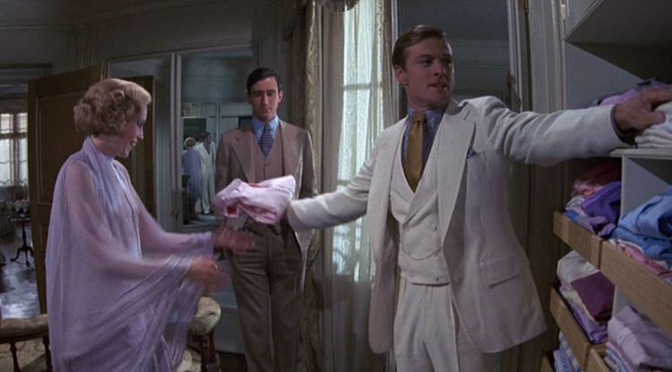 Daisy Miller (film) movie scenes Any costume analysis of The Great Gatsby really has to consider the shirt throwing scene when Daisy realises that Gatsby is or has become the 