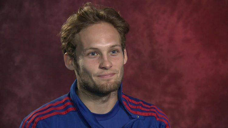 Daley Blind Daley Blind rejects the idea that Manchester United are